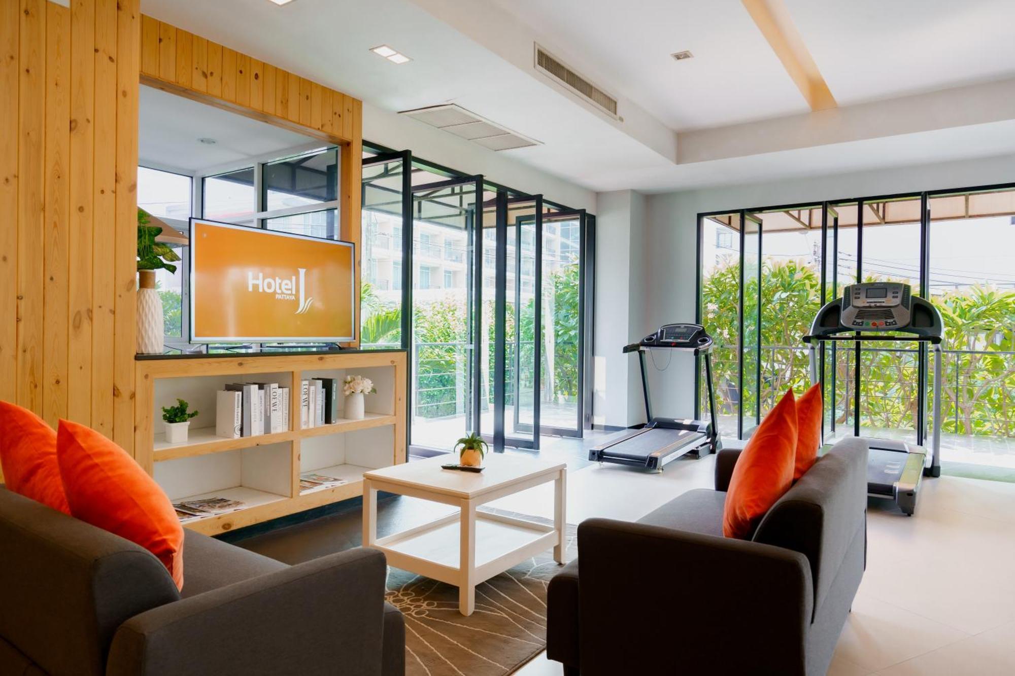 Hotel J Residence Pattaya Ngoại thất bức ảnh